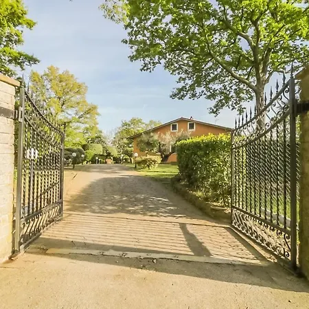 Selene Tatil Evi Bolsena