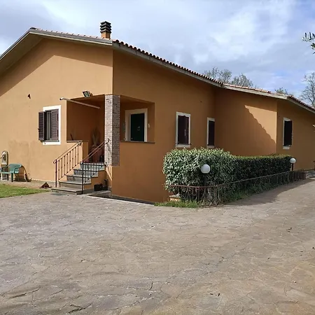 Selene Tatil Evi Bolsena